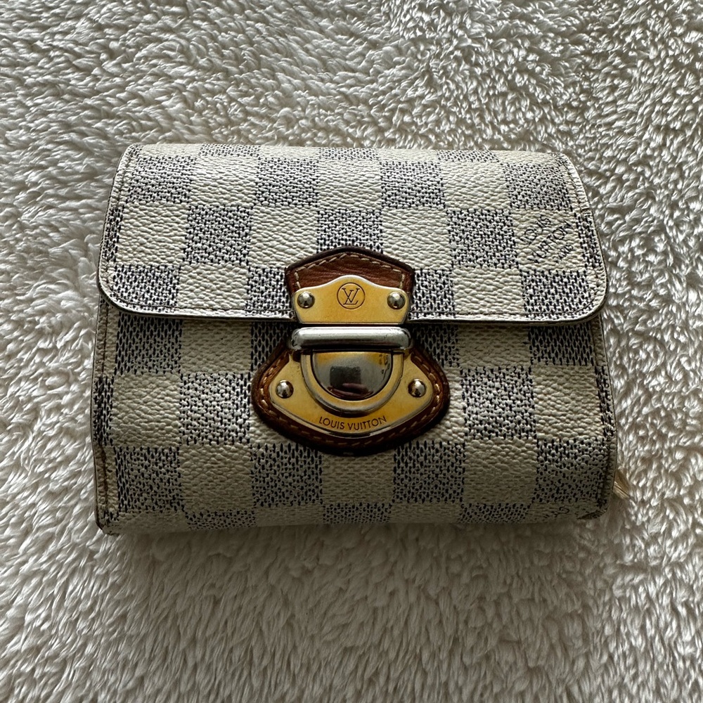 Authentic Louis Vuitton Wallet